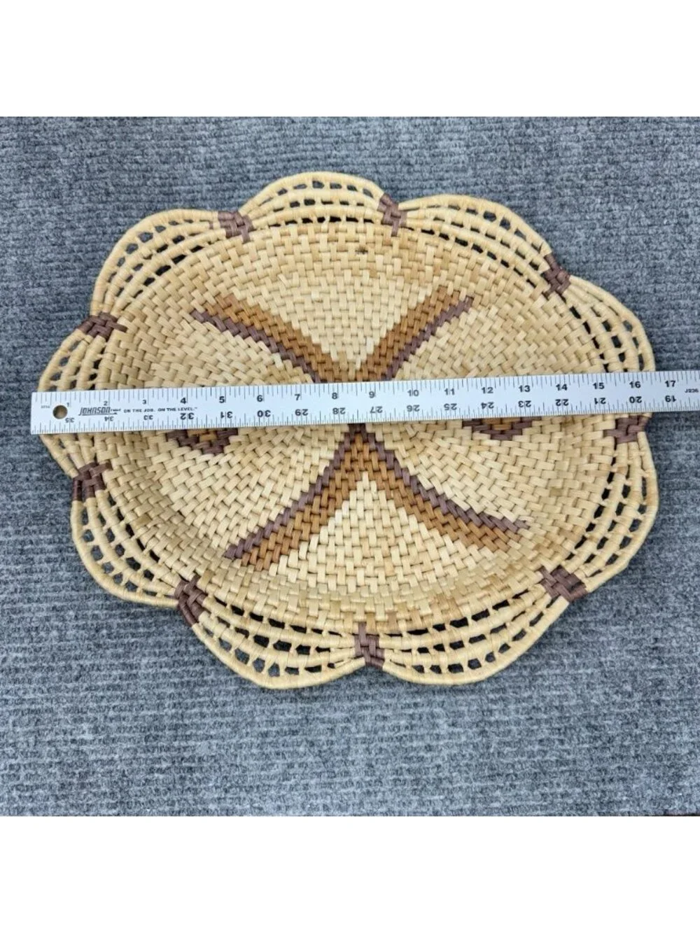 Unbranded retro 80s coiled